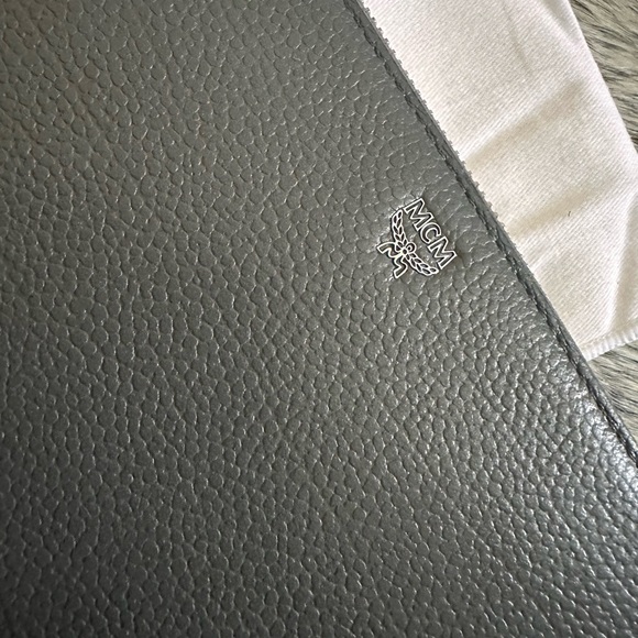 MCM Ottomar Large Wallet - Picture 6 of 7